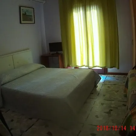 The Caponi Bros Bed and Breakfast 2*
